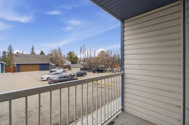 4742 55 St - Photo 4 of 10