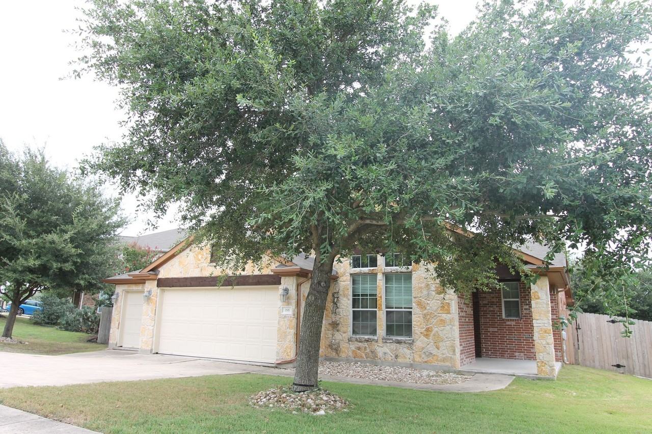 188 Orchard Hill Trl - Photo 3 of 8