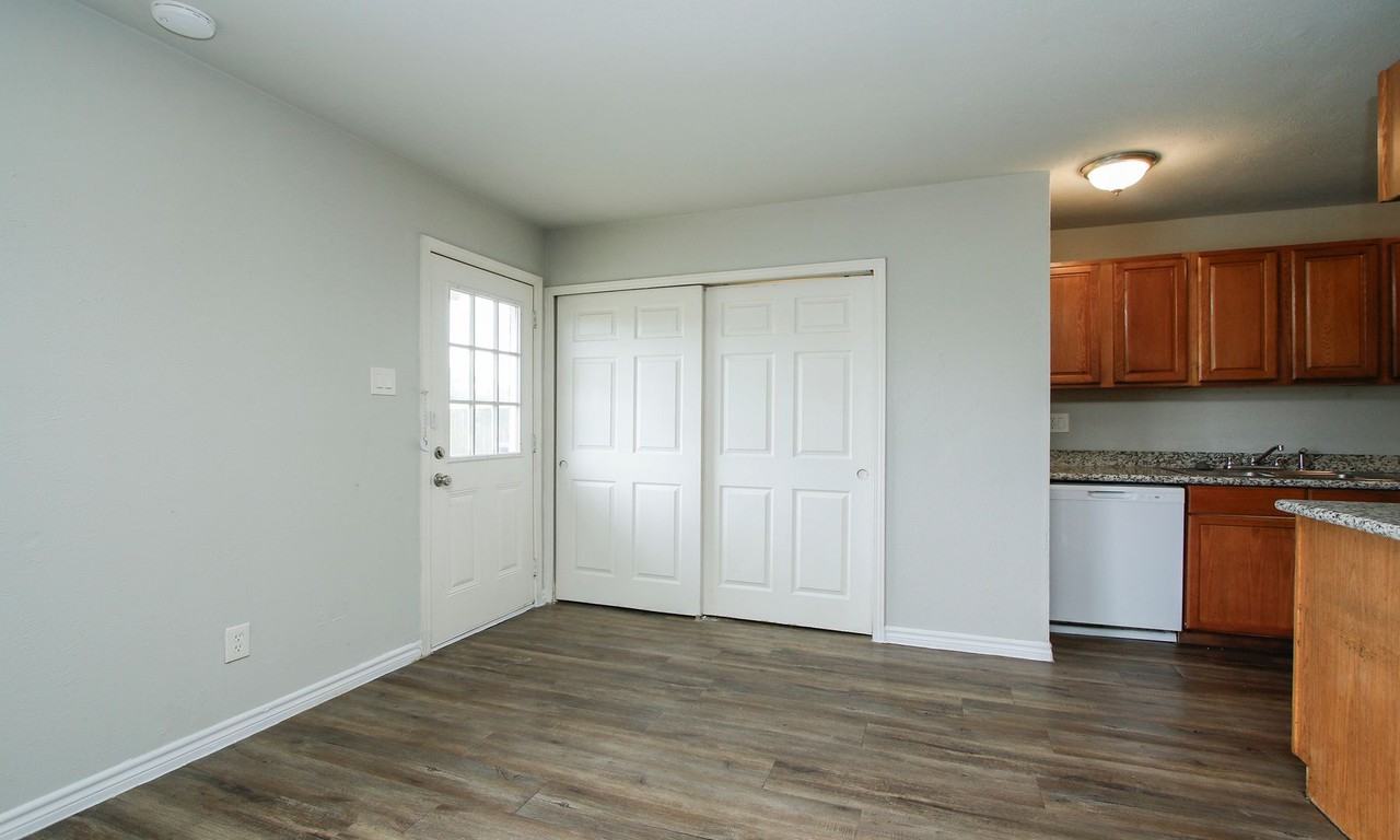 17626 Bullis Gap Dr - Photo 7 of 27