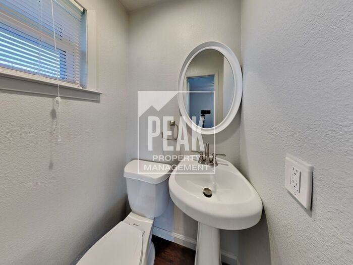 5508 Winifred Dr - Photo 6 of 17