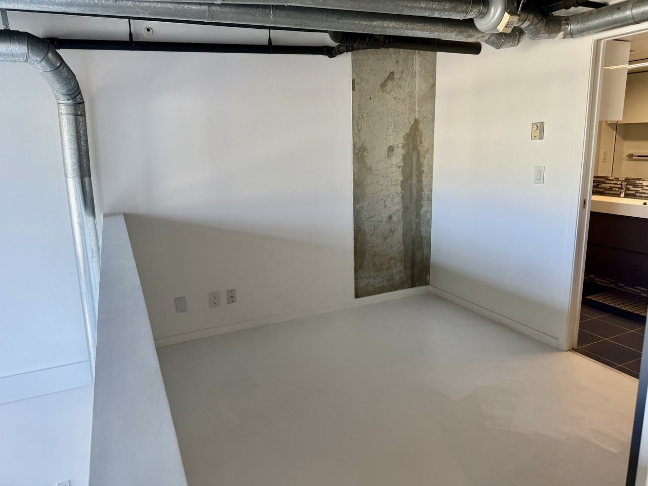 289 Alexander Street #430 - Photo 6 of 12