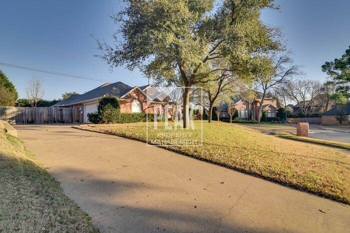 1011 Quail Ridge Ct - Photo 3 of 35