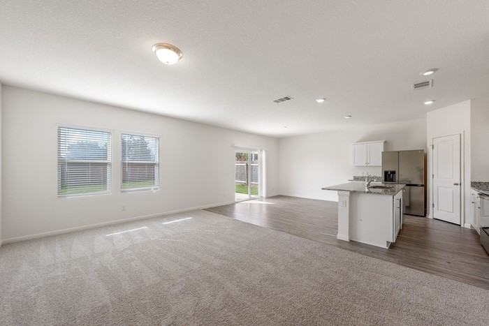 19507 Cloudy Bay Dr - Photo 4 of 20
