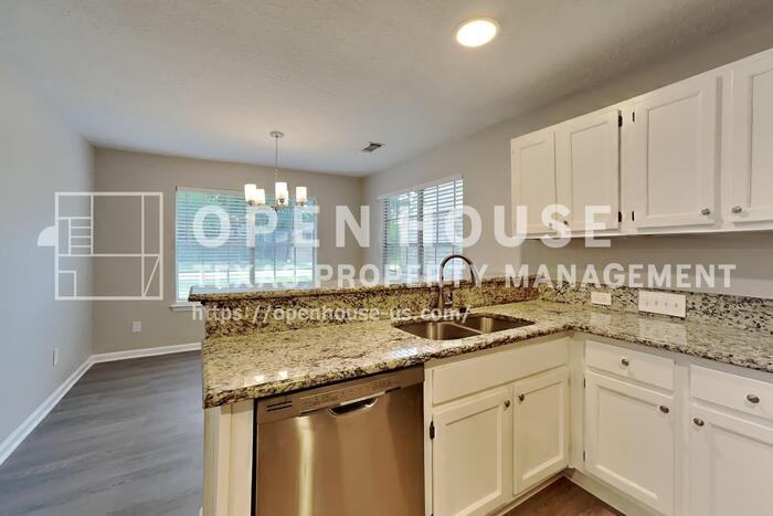 64 Hickory Oak Dr - Photo 6 of 20