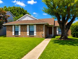 featured image of 4514 Carmel Ln