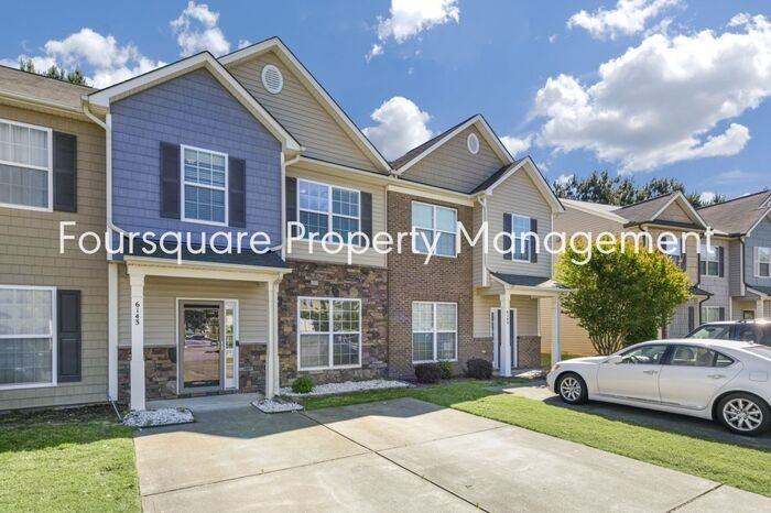 6143 Neuse Wood Dr - Photo 2 of 34