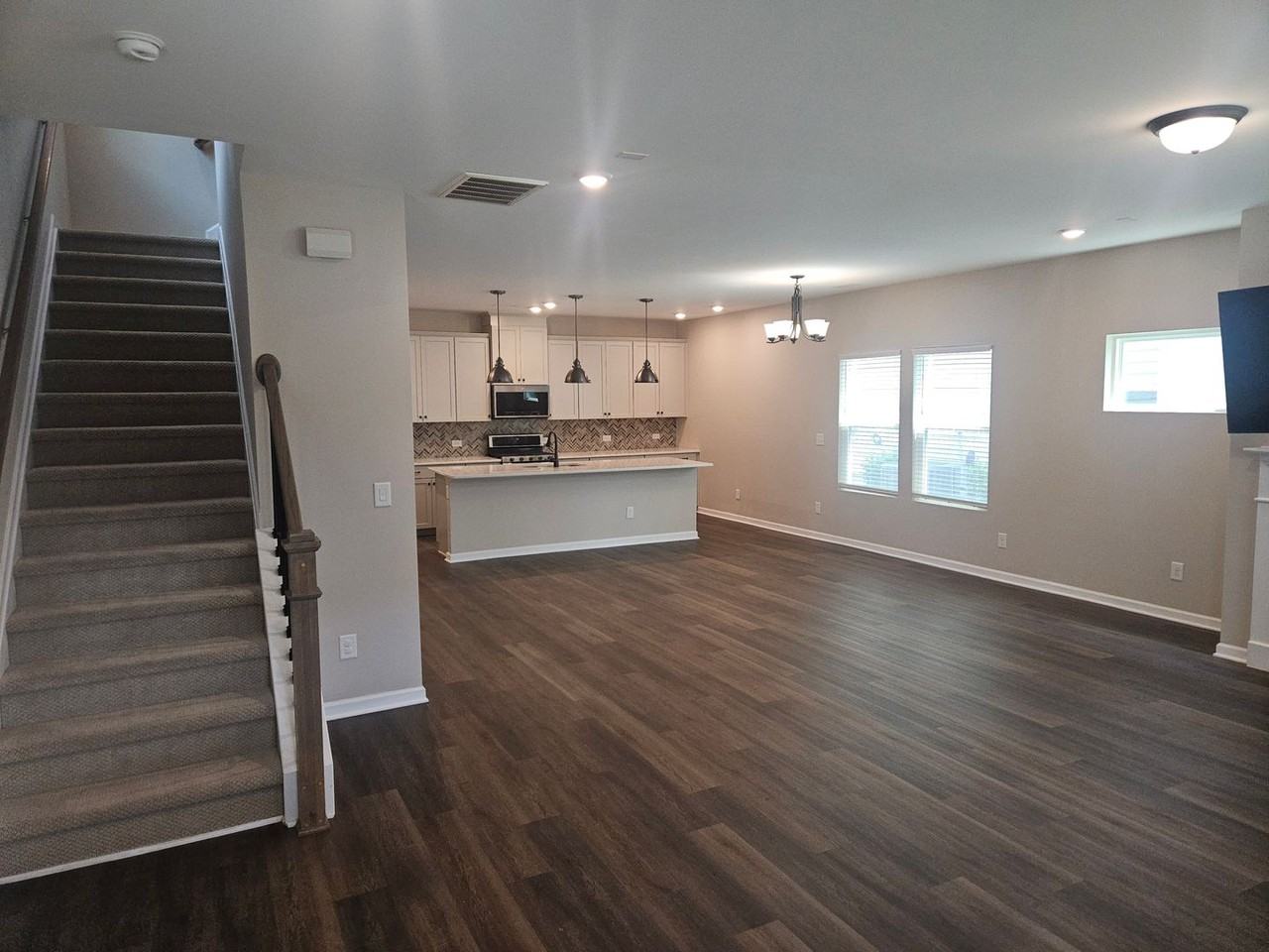 4219 Mahal Ave - Photo 7 of 29