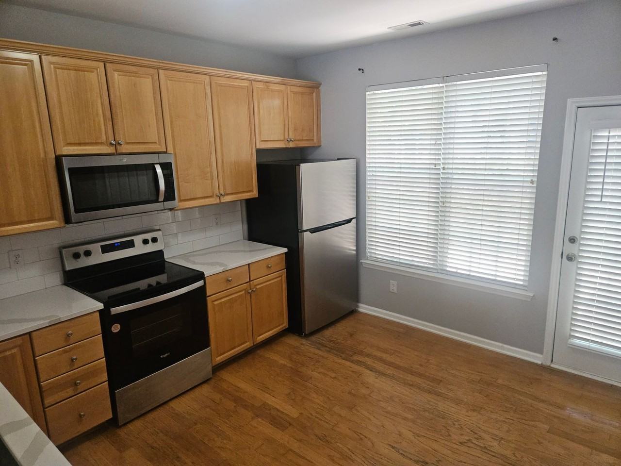5714 Clearbay Ln - Photo 7 of 18