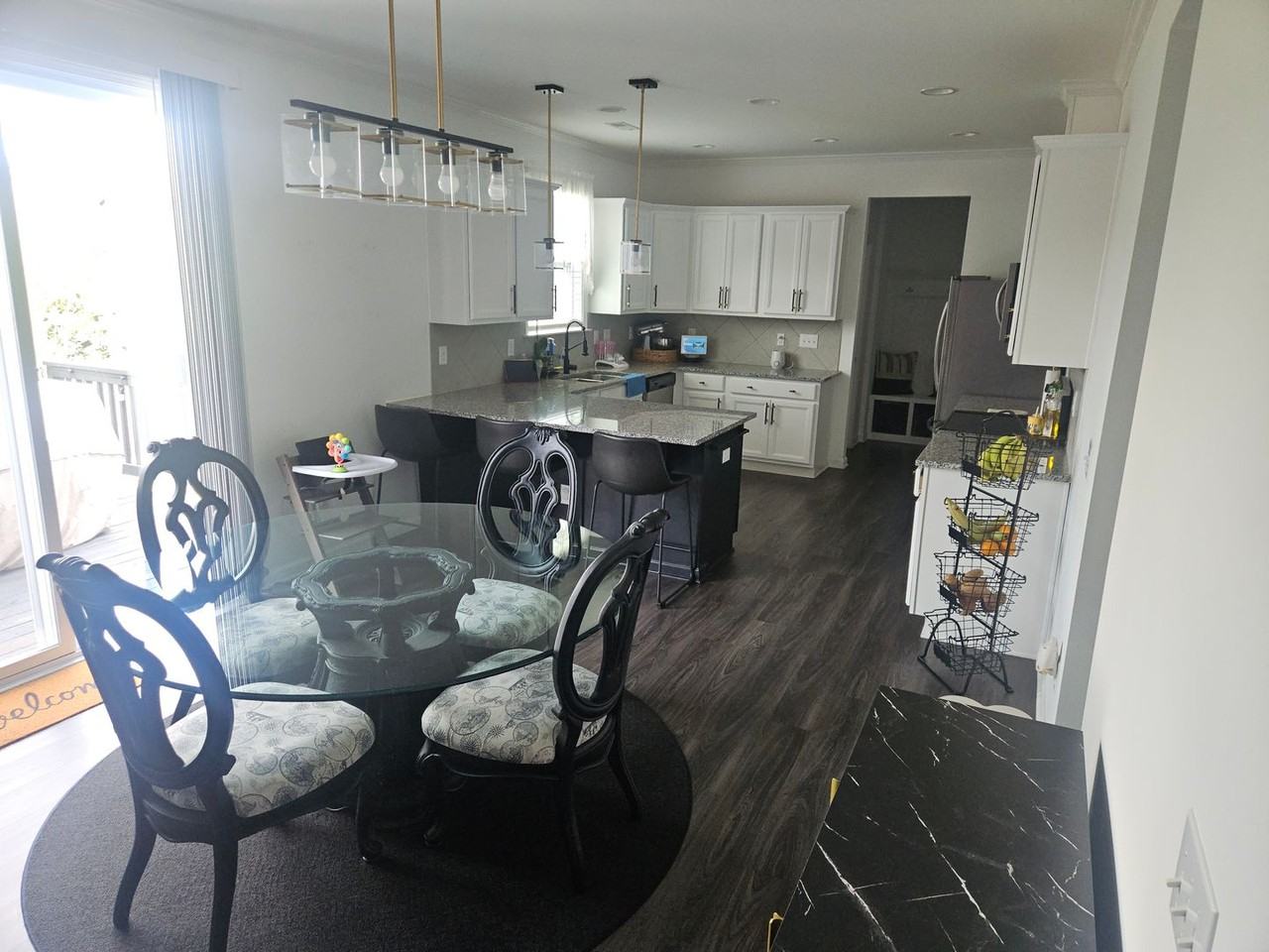 210 Montasel Ct - Photo 7 of 11