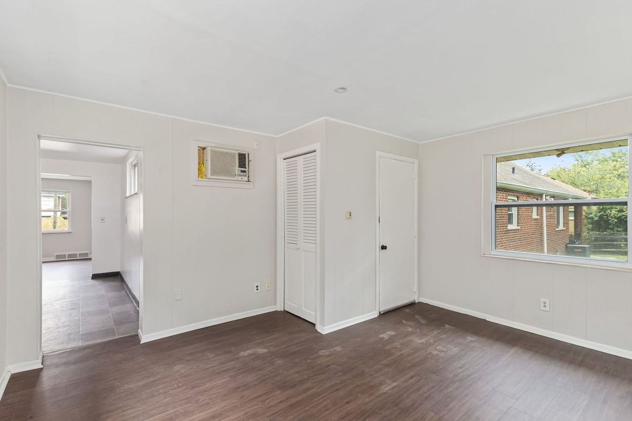 3069 Westwood Northern Blvd - Photo 7 of 27