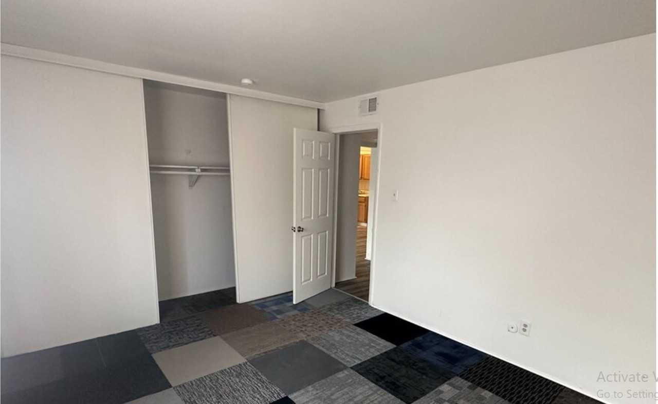2049 Baroque Ct - Photo 6 of 12