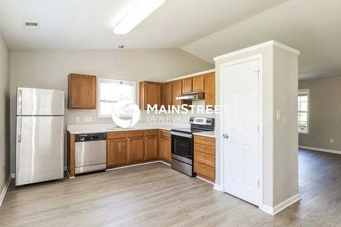 12928 Beddingfield Dr - Photo 3 of 20