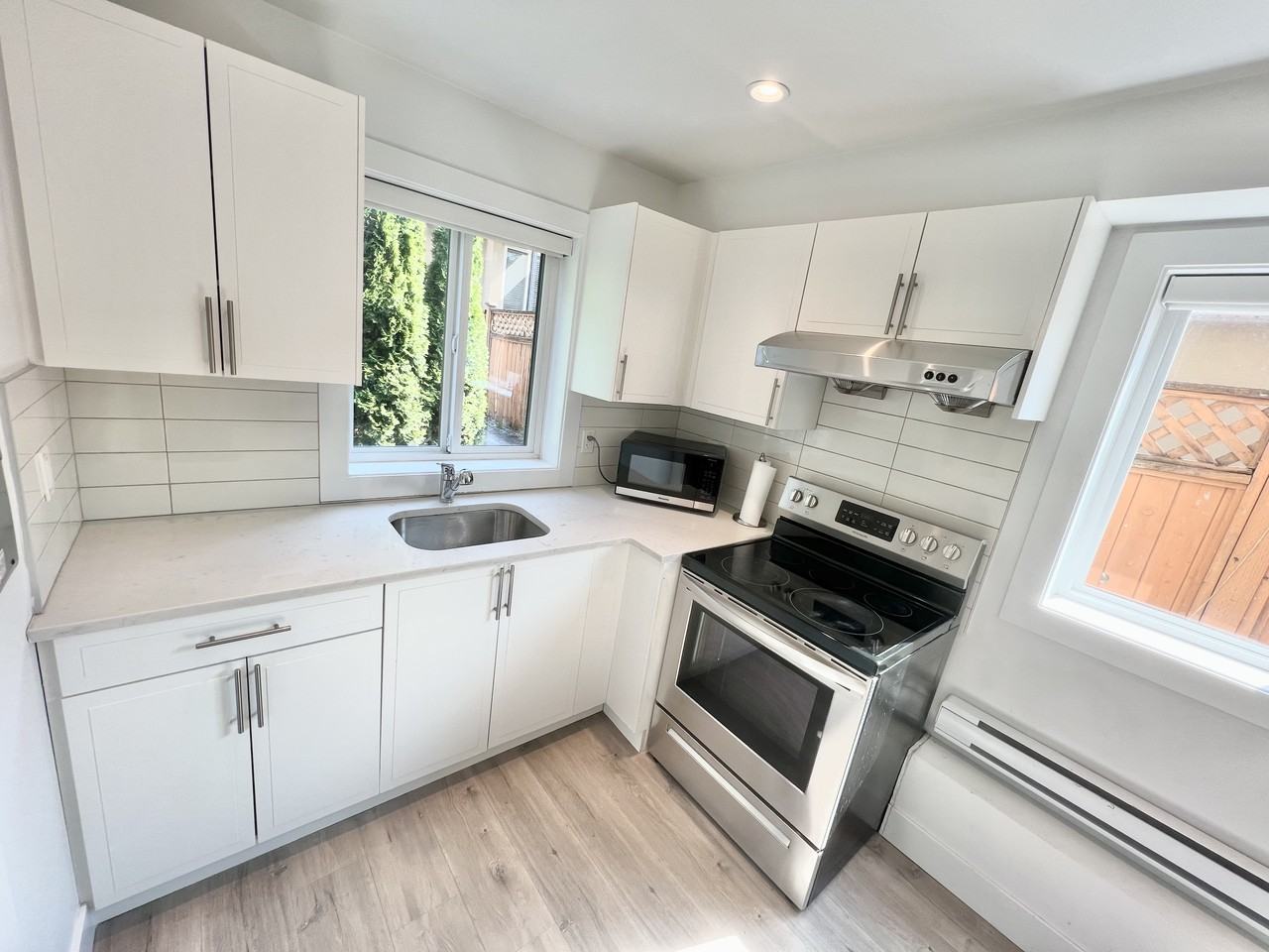 30 East 54th Avenue - Photo 2 of 16