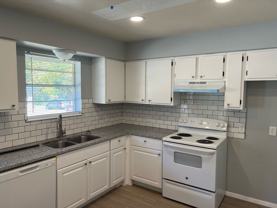 2919 2921 Bernice - Photo 1 of 1