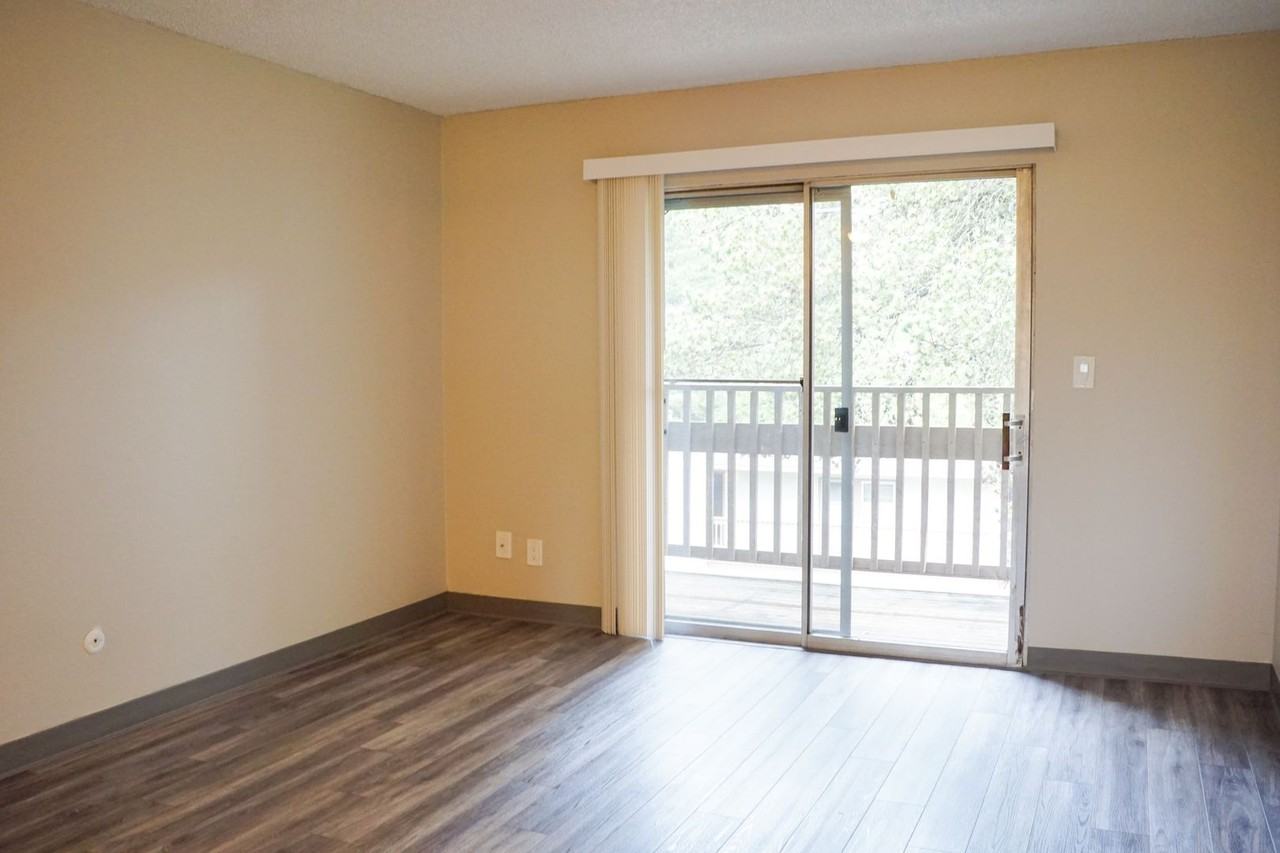 3115 Sw 12th Ave #309 - Photo 3 of 14