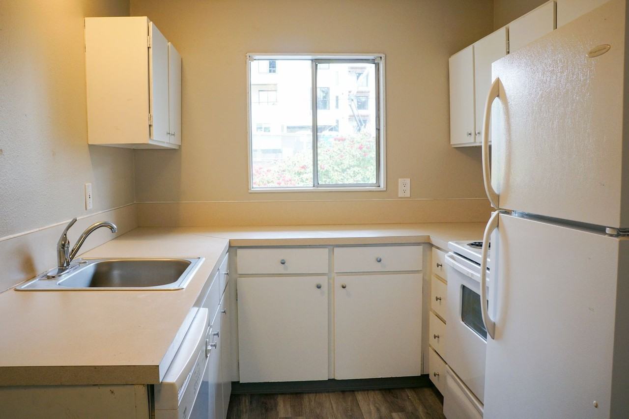 3115 Sw 12th Ave #309 - Photo 6 of 14