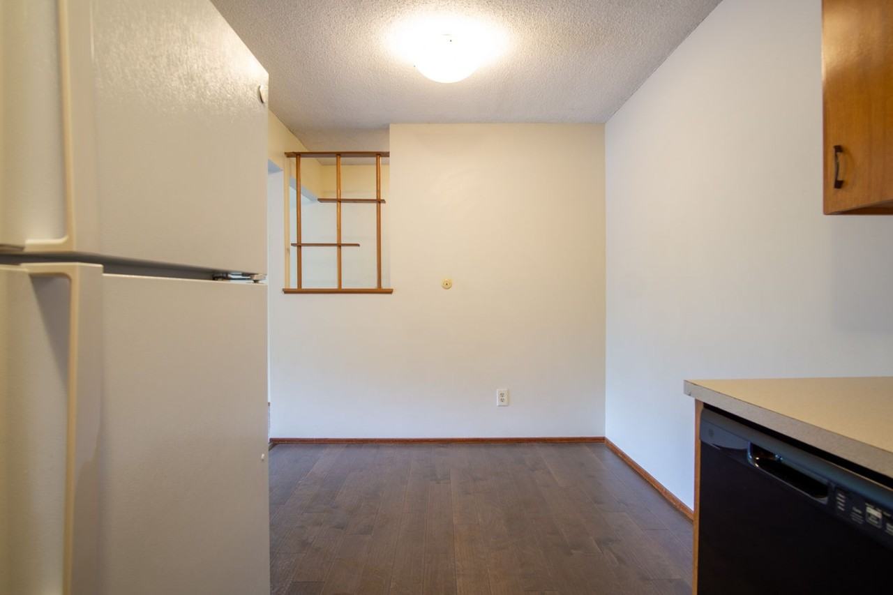 1332 Ne 21st Ave #3 - Photo 7 of 14