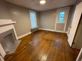 324 W 8th St - Photo 1 of 1