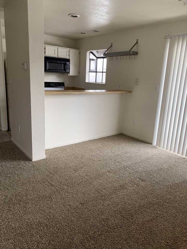 2169 Kietzke Ln #G - Photo 6 of 11