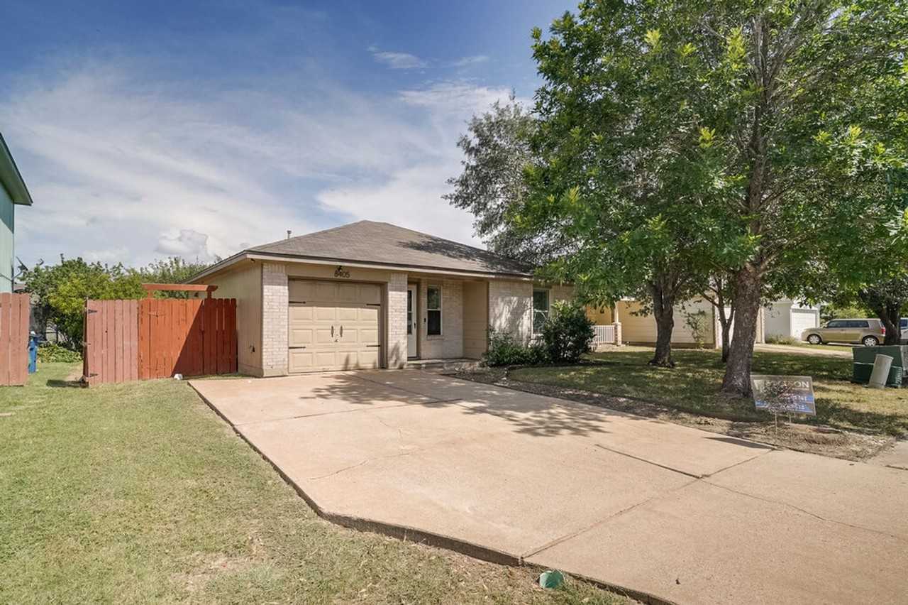 8405 Winter Haven Rd - Photo 2 of 19