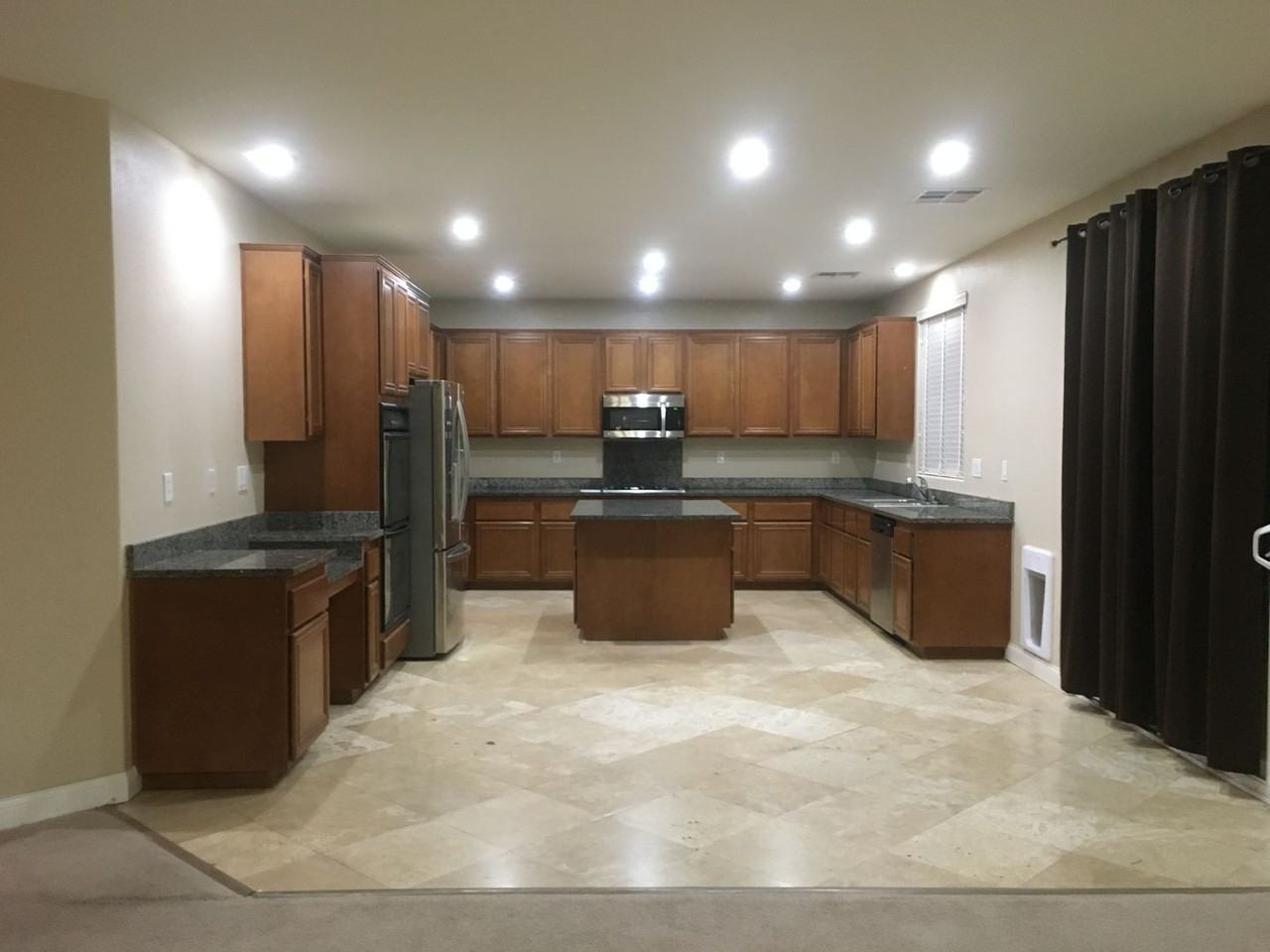 2121 Mountain Rail Dr - Photo 3 of 25