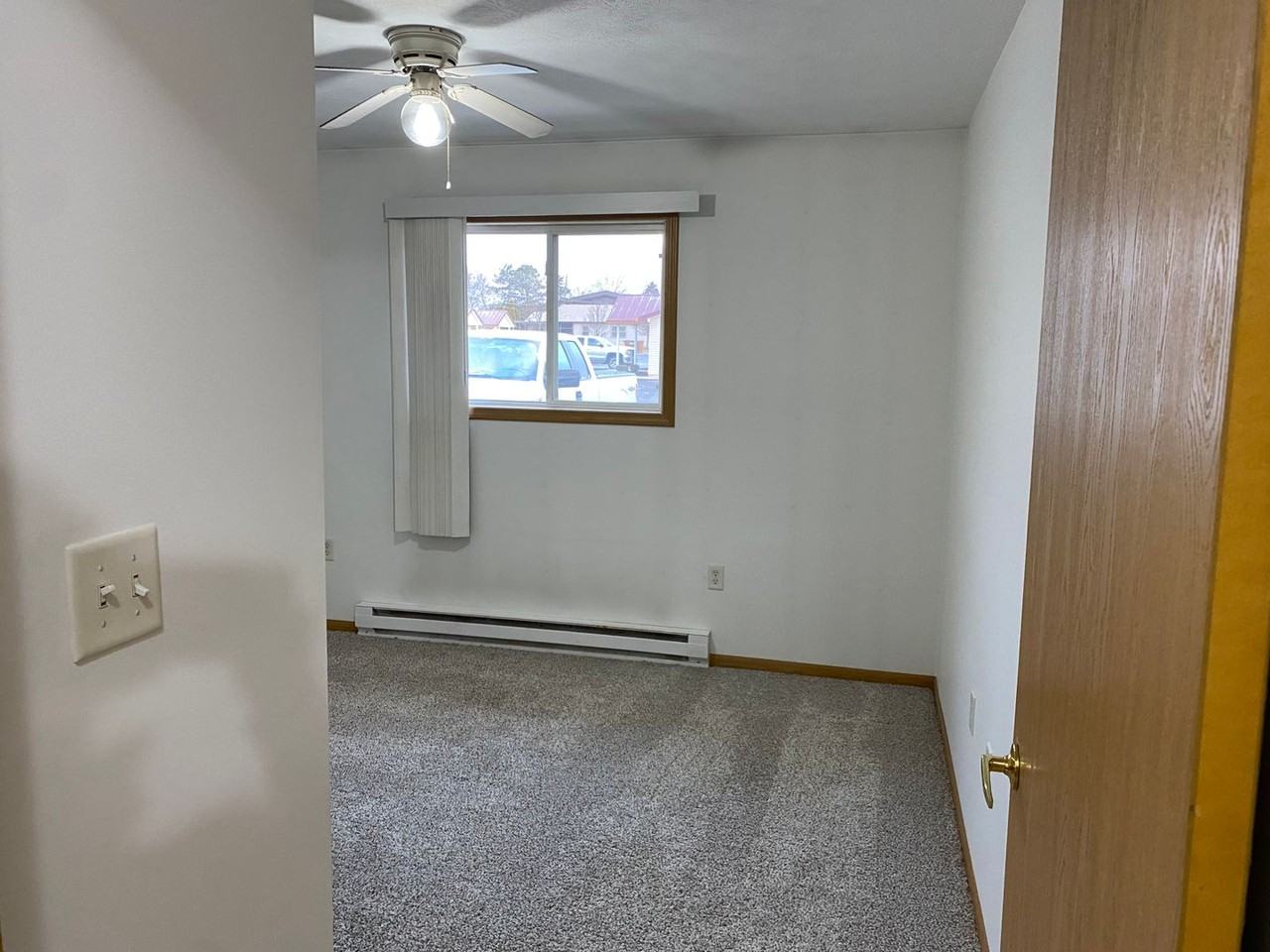 27 Meadowview Ter - Photo 6 of 13