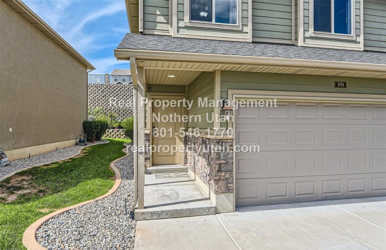 1795 E Whitetail Dr - Photo 2 of 21