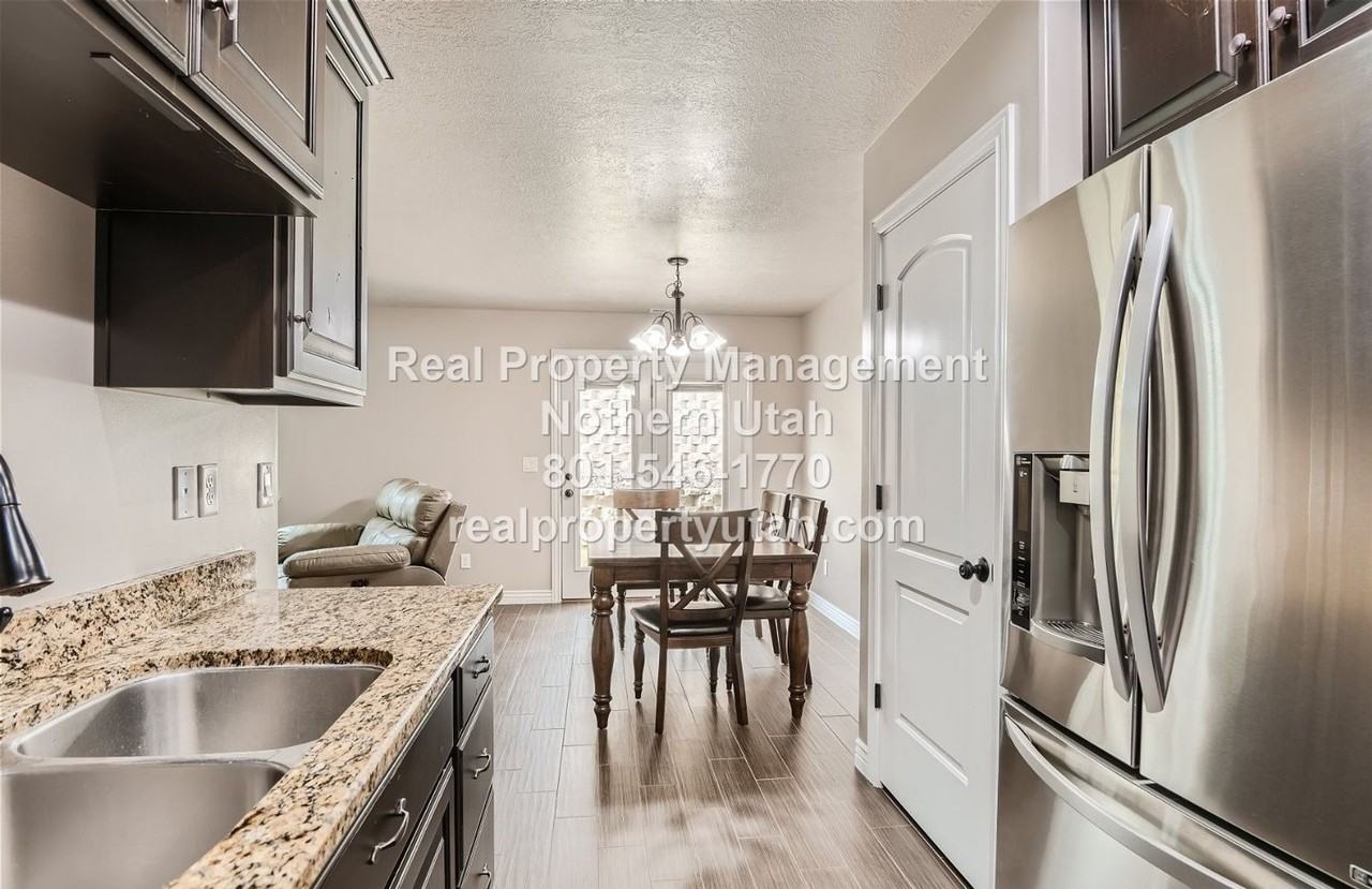 1795 E Whitetail Dr - Photo 4 of 21