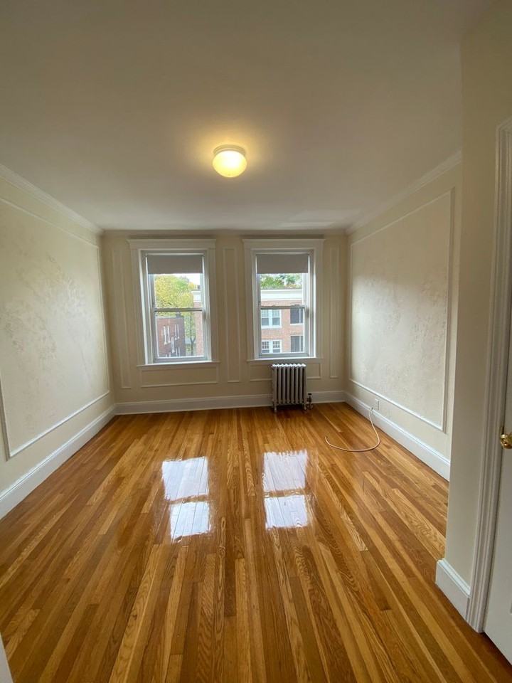 10 Vinal St - Photo 5 of 25