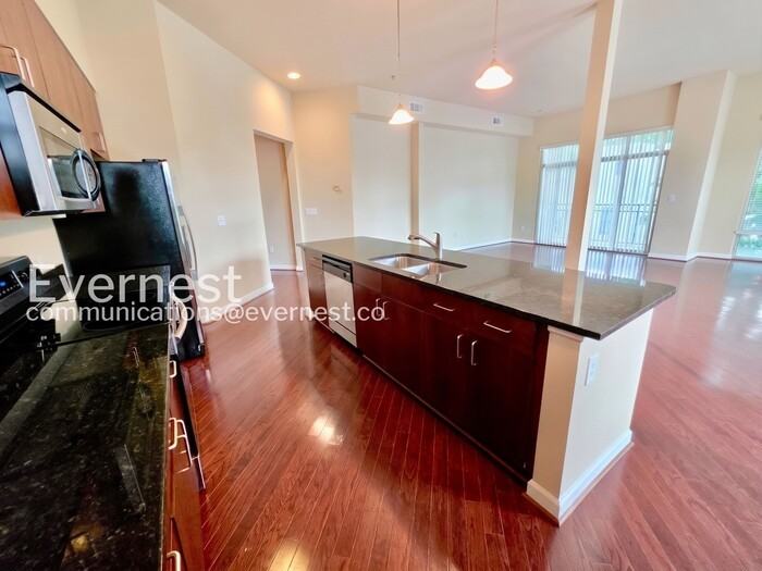 711 Cosmopolitan Dr Ne #129 - Photo 5 of 30