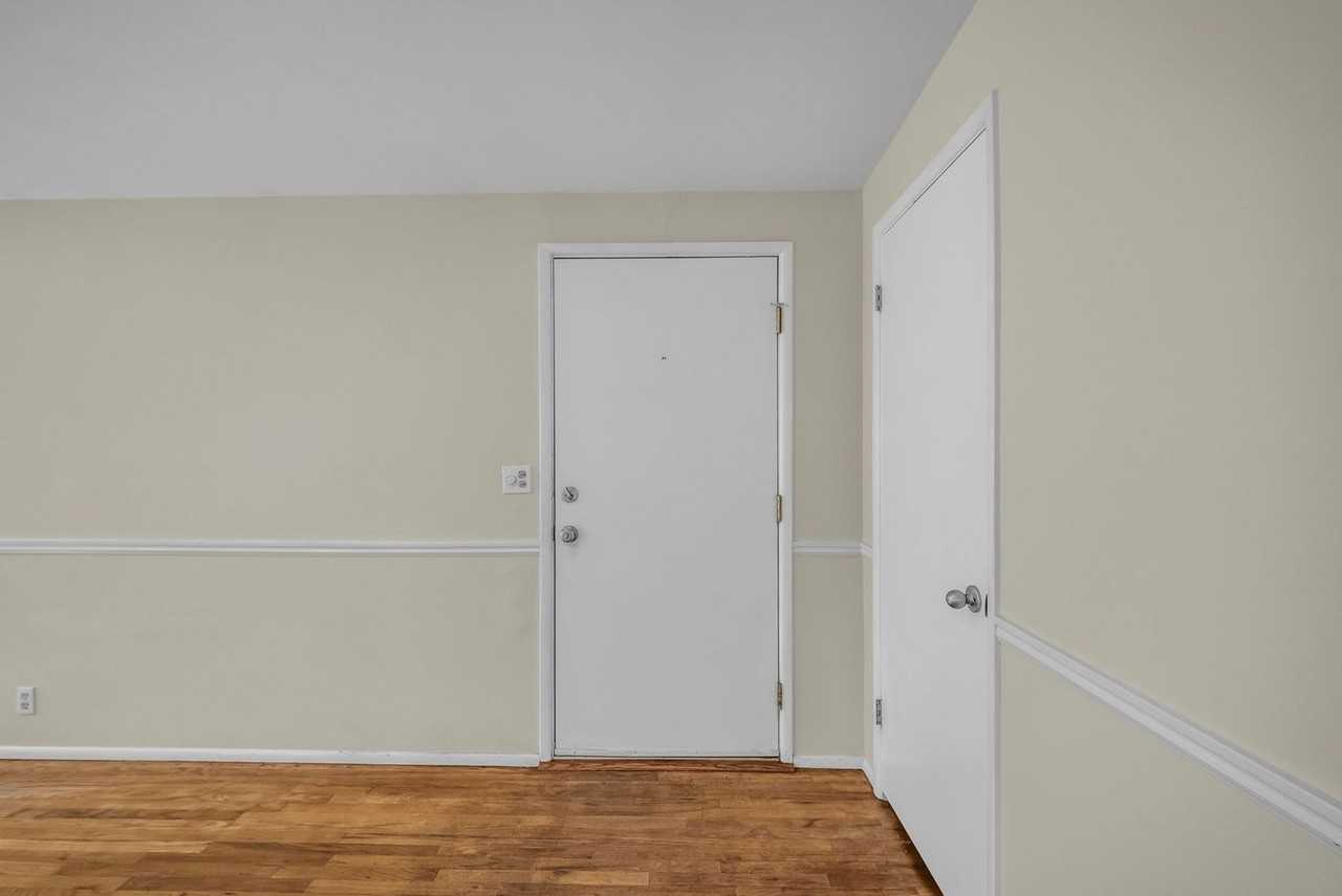 2189 E 6675 S - Photo 5 of 27