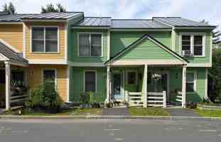 featured image of 39 Potter Ln