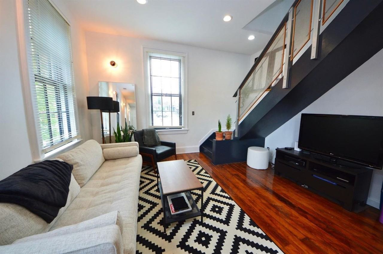 1314 Spring St - Photo 5 of 25