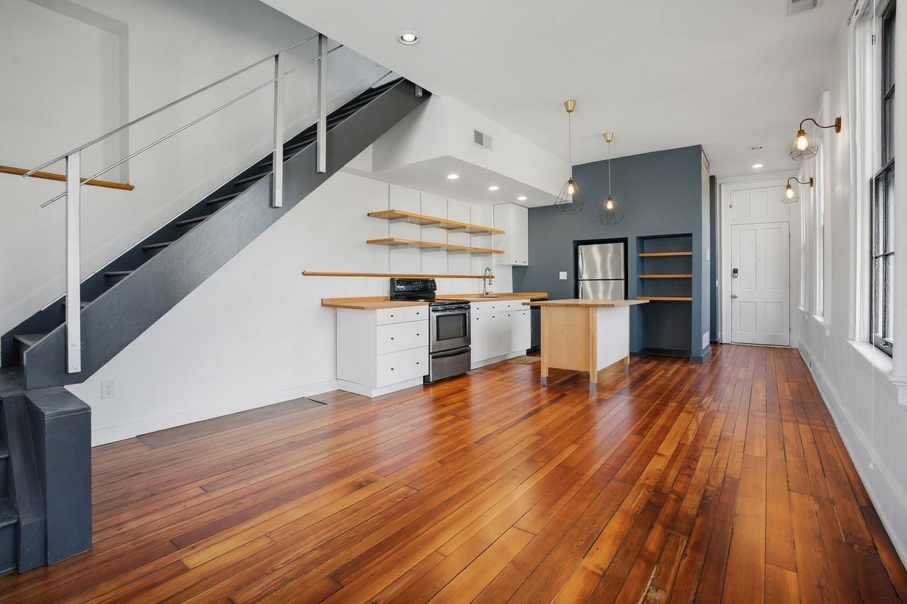 1314 Spring St - Photo 6 of 25