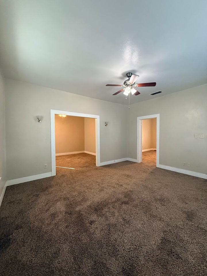 1805 Buchanan St - Photo 4 of 14