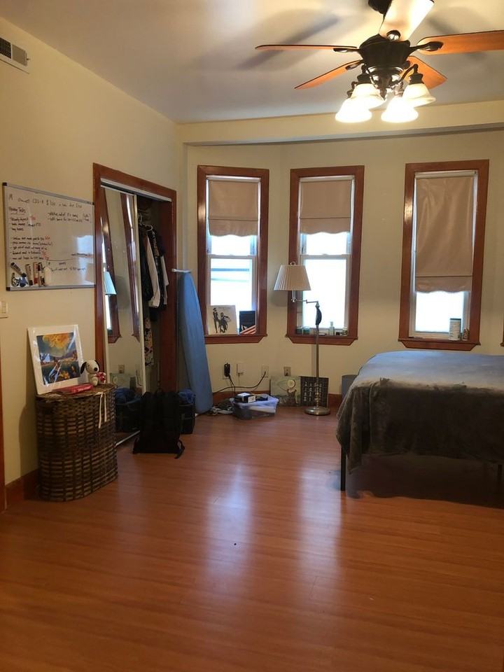 314 Centre St - Photo 2 of 9