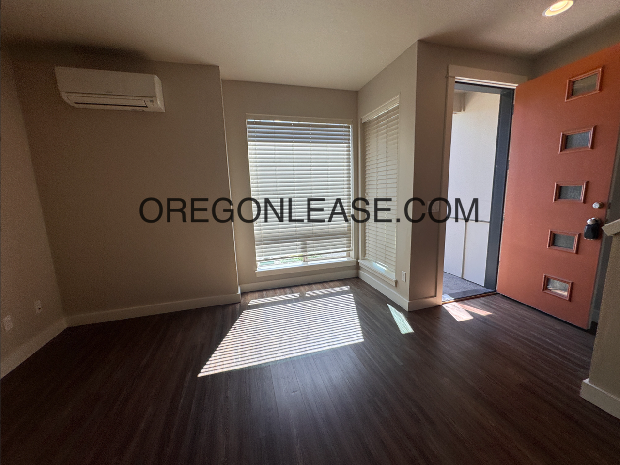 963 Lorella Ave - Photo 2 of 13