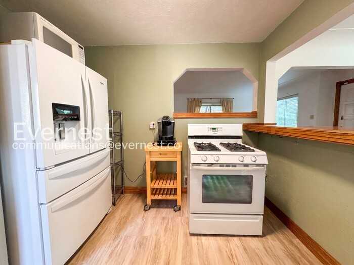 2219 Quitman St - Photo 4 of 32
