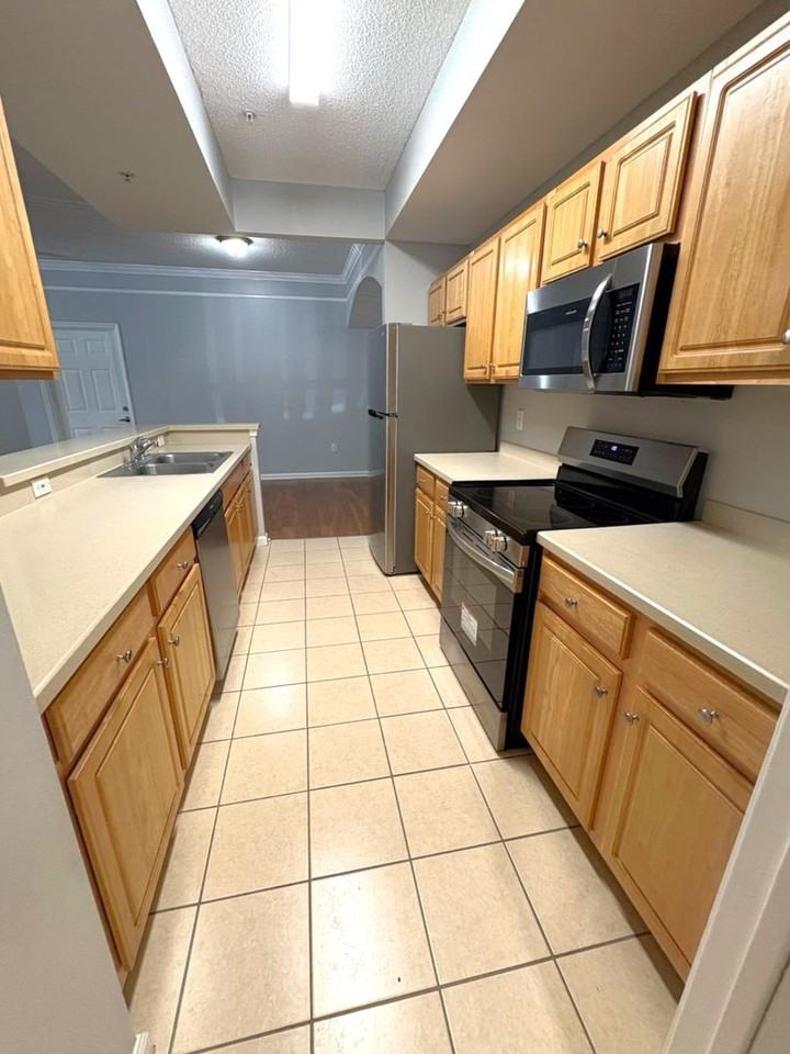 12212 Wild Iris Way - Photo 3 of 12