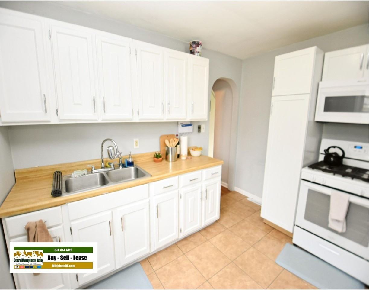 2320 Milburn Blvd - Photo 4 of 22