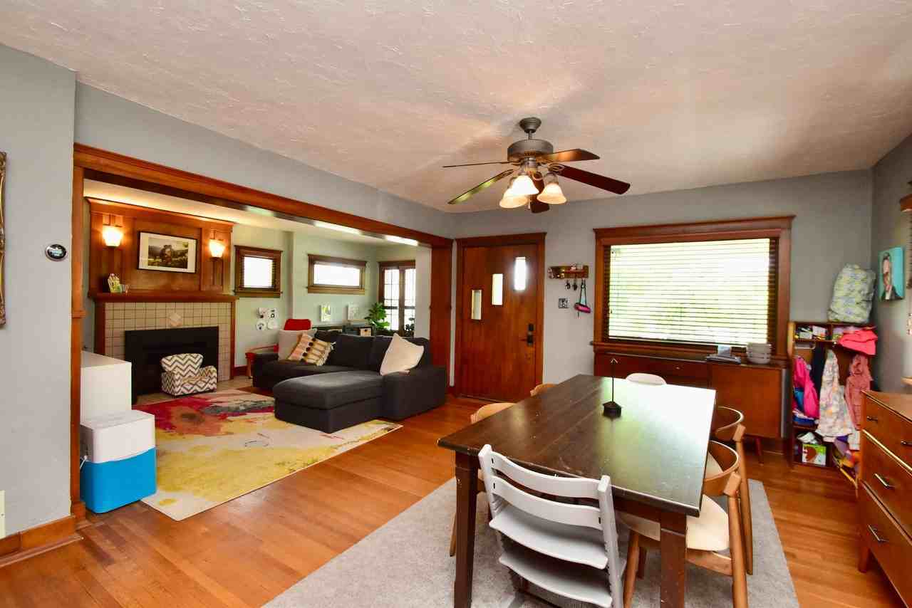 854 E Kensington Ave - Photo 6 of 35