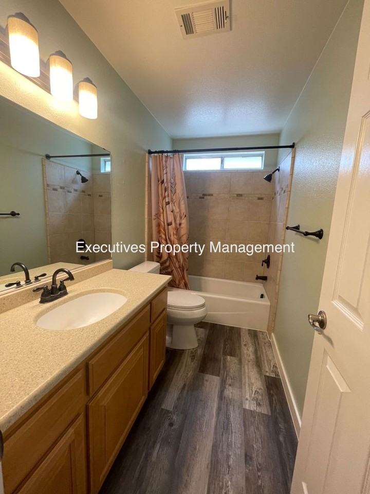 3440 Nonpareil Dr - Photo 7 of 7