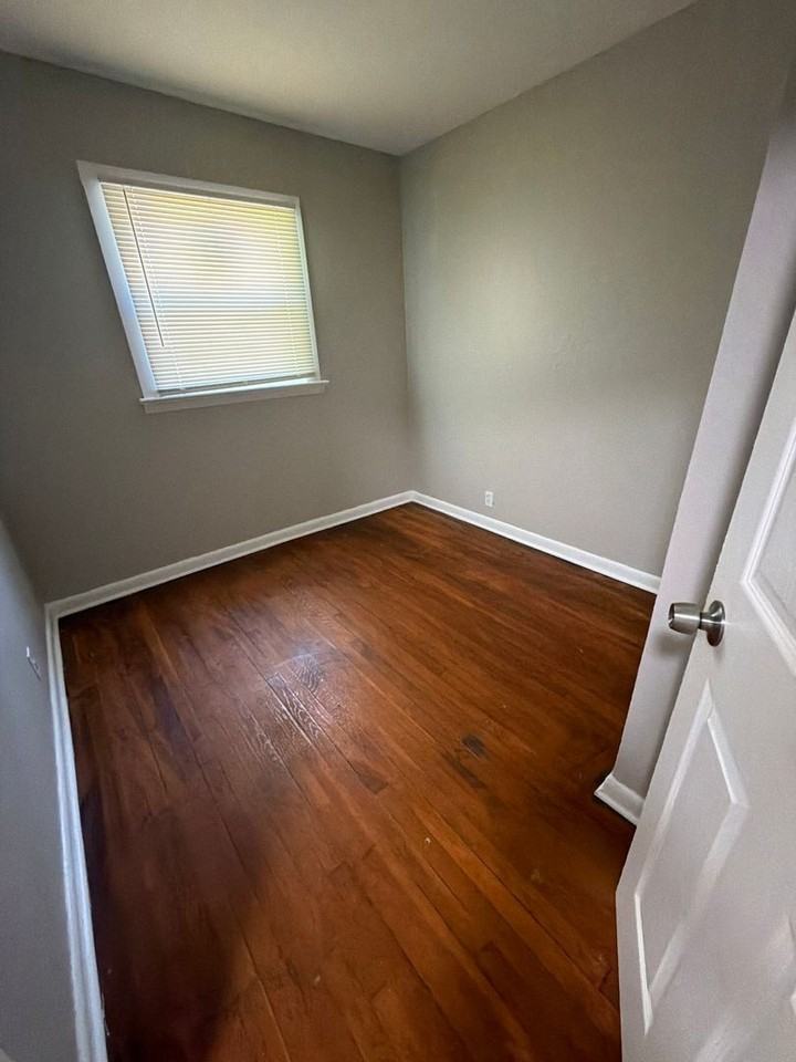 81 Williams Blvd - Photo 5 of 11