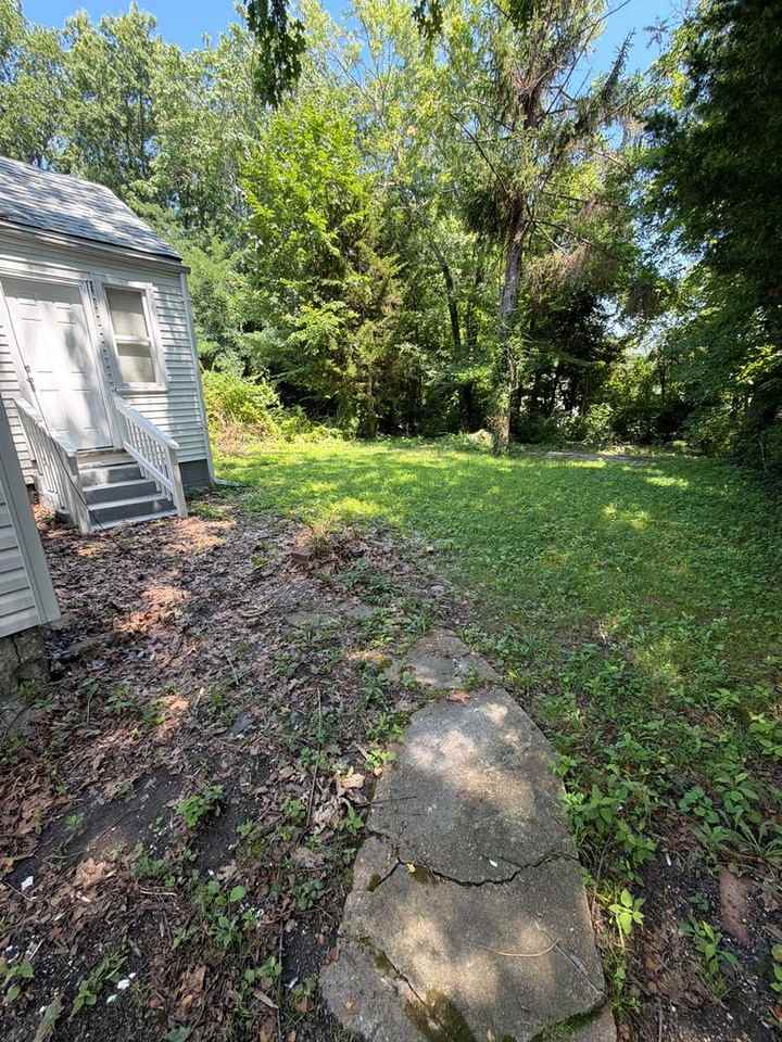 7301 Harney Ave - Photo 3 of 12