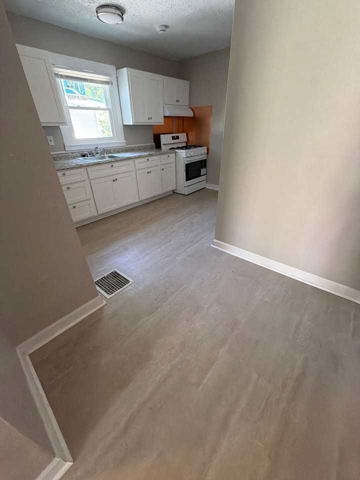 7301 Harney Ave - Photo 5 of 12