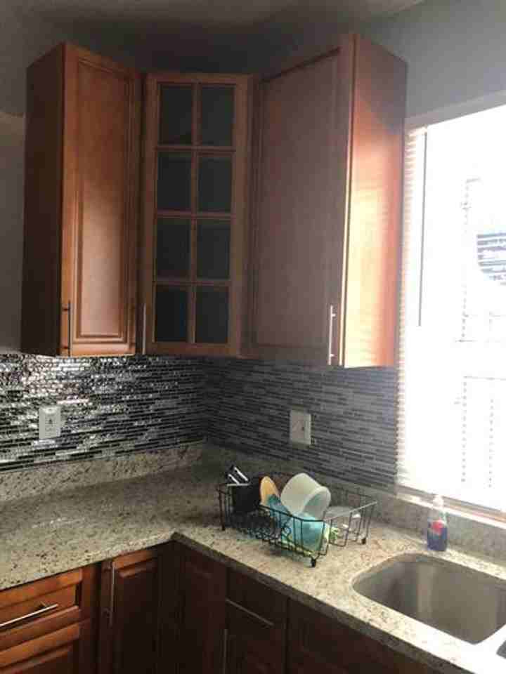 3832 Cottage Avenue - Photo 3 of 14
