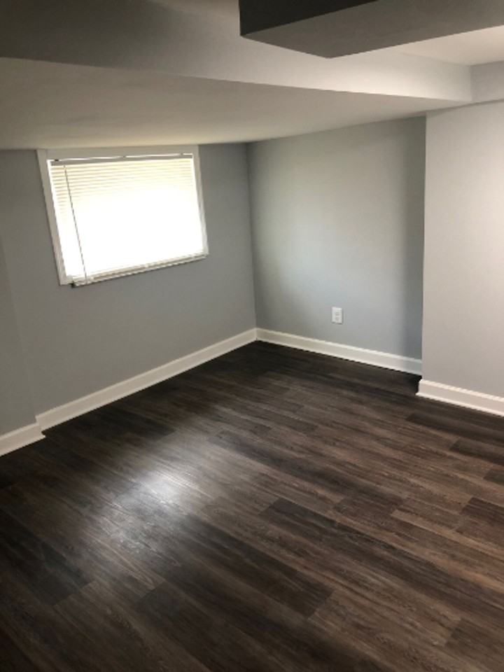 3832 Cottage Avenue - Photo 4 of 14
