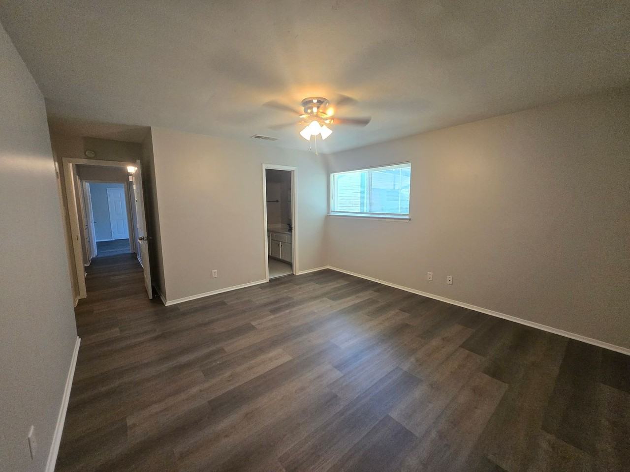 3221 Dreeben Dr #101 - Photo 7 of 21