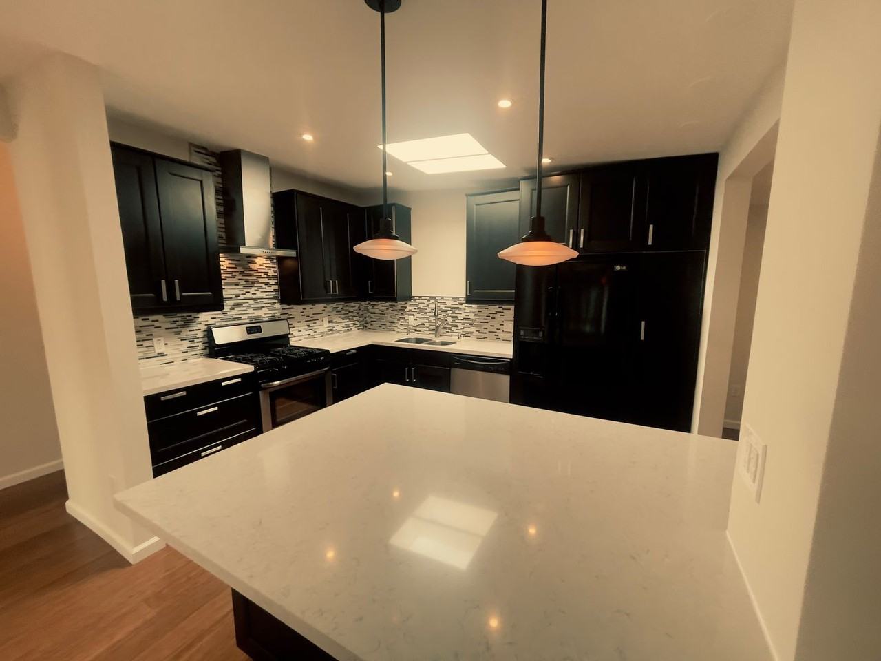 706 San Tomas St - Photo 5 of 17