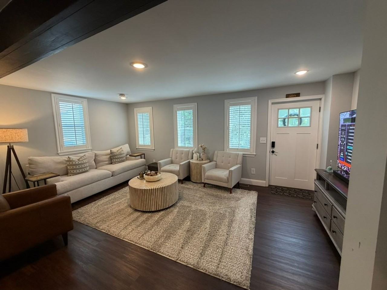 116 S Arch St - Photo 3 of 14